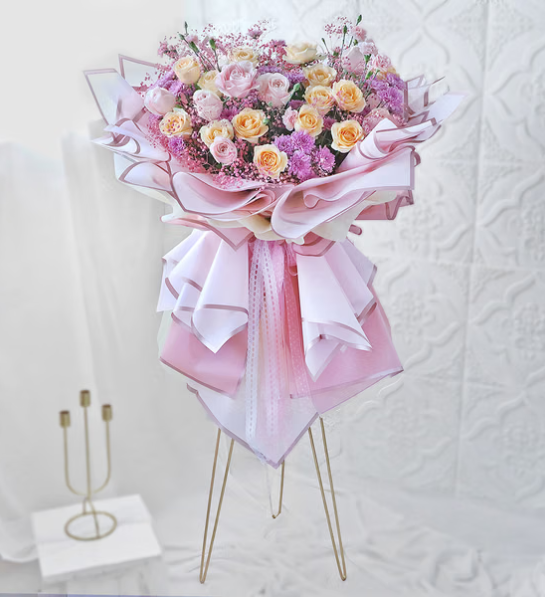 Rosy Dream Garden Bouquet
